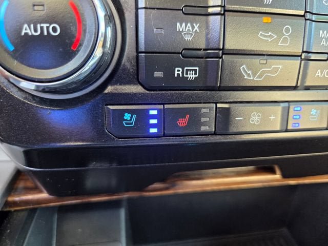 Used 2018 Ford F150 Lariat AWD/4WD image 29