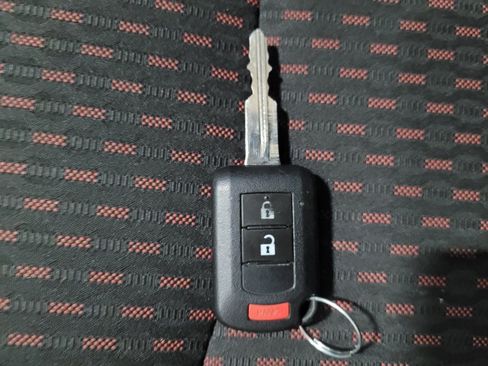 Used 2017 Mitsubishi Outlander Sport ES image 32