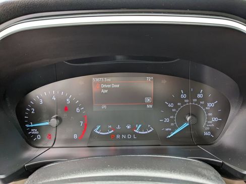 Used 2020 Ford Escape SE image 33