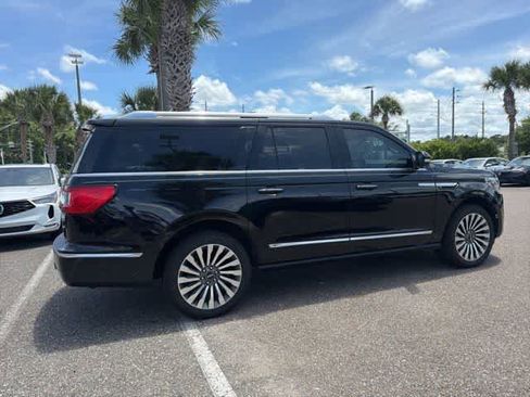 Used 2020 Lincoln Navigator L Reserve w/ Luxury Package AWD/4WD image 15