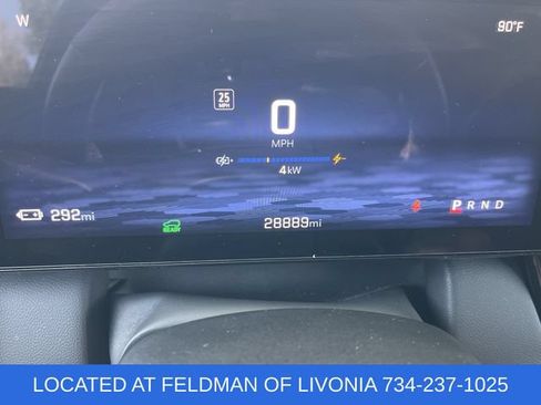 Certified 2024 Chevrolet Equinox EV LT FWD image 12