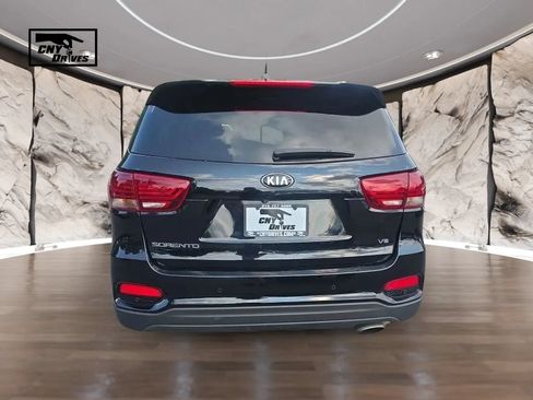 Used 2020 Kia Sorento S AWD/4WD image 6