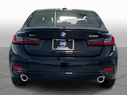 New 2025 BMW 330i xDrive Sedan w/ Premium Package image 4