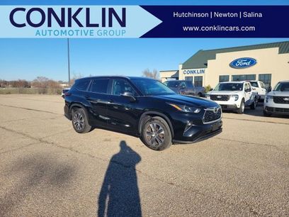 Used 2024 Toyota Highlander XLE