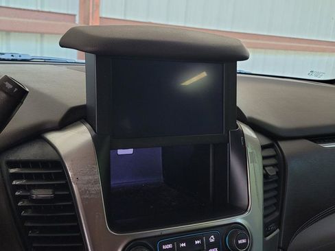 Used 2020 Chevrolet Suburban Premier RWD image 18