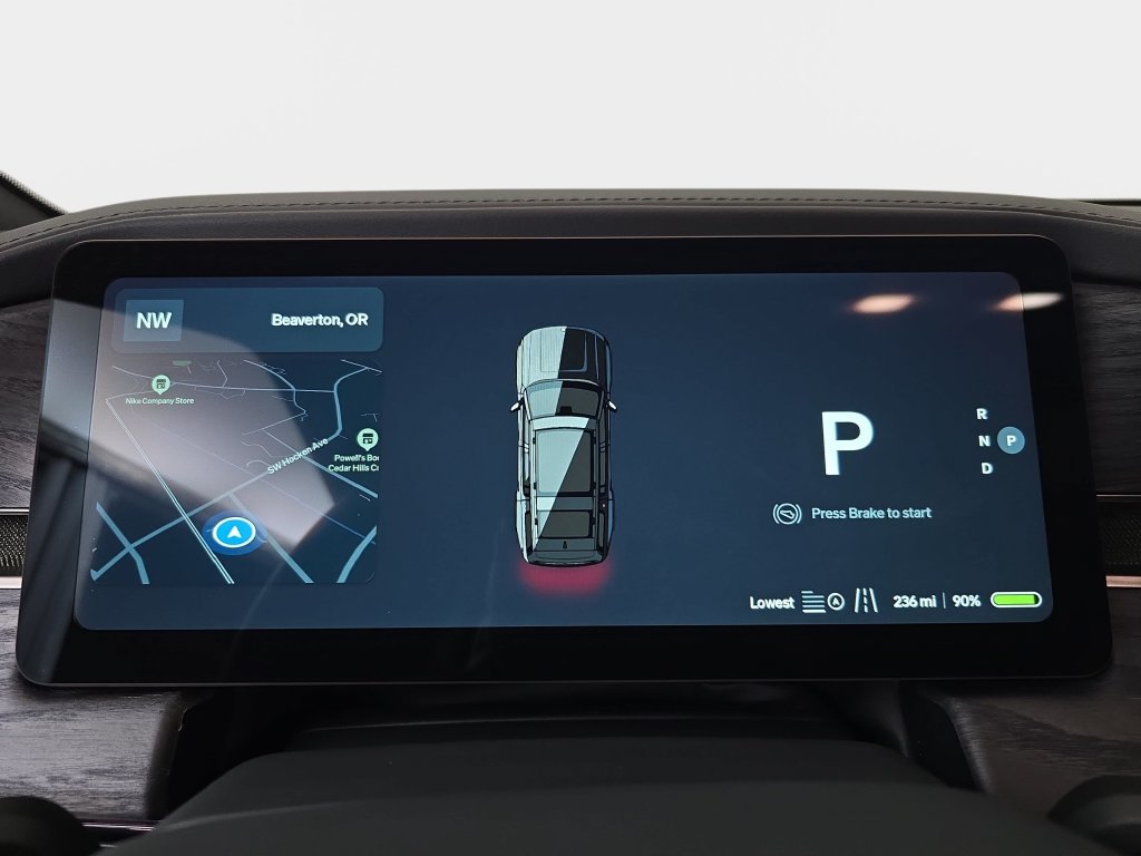 Used 2025 Rivian R1S Adventure Dual AWD/4WD image 20