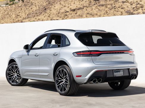 New 2026 Porsche Macan AWD/4WD image 3