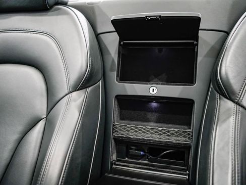 Used 2011 Audi R8 V10 image 34