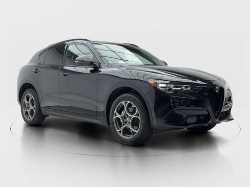New 2025 Alfa Romeo Stelvio Sprint w/ Convenience Package AWD/4WD image 1