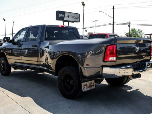 Used 2018 RAM 3500 Tradesman w/ Chrome Appearance Group AWD/4WD image 10
