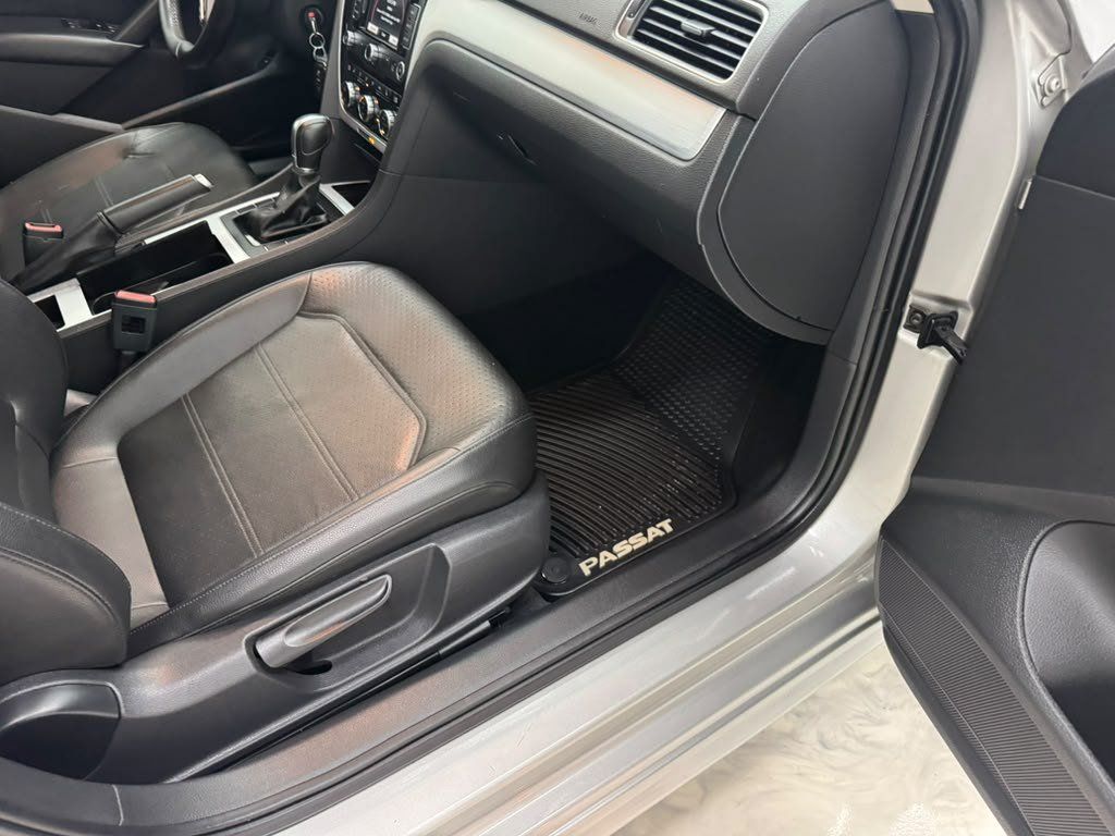 Used 2012 Volkswagen Passat 2.5 SE FWD image 13