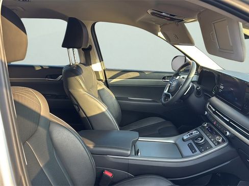 Used 2023 Hyundai Palisade SEL image 18