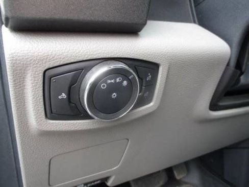 Used 2022 Ford F250 XL w/ STX Appearance Package image 16