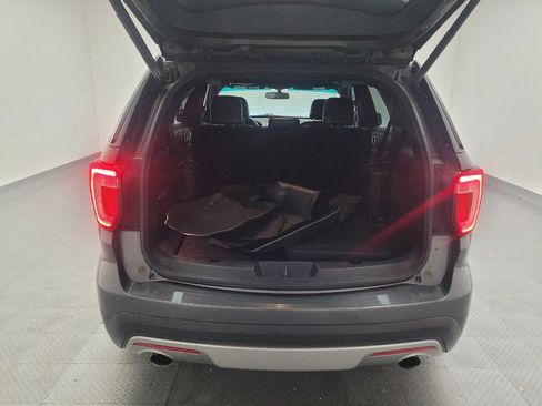 Used 2017 Ford Explorer Limited FWD image 29