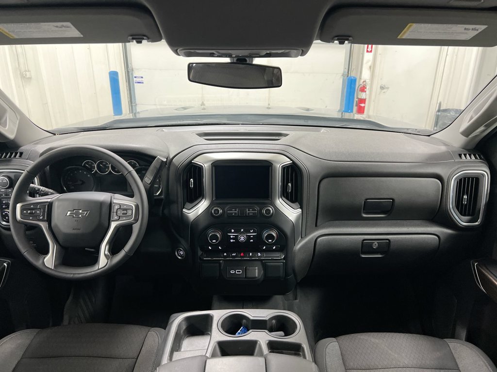 Used 2022 Chevrolet Silverado 1500 RST AWD/4WD image 10