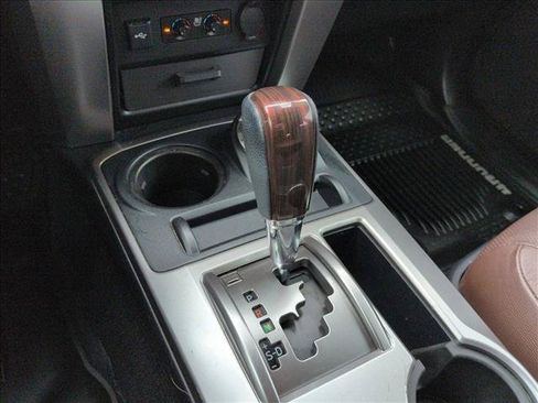 Used 2021 Toyota 4Runner Limited AWD/4WD image 18