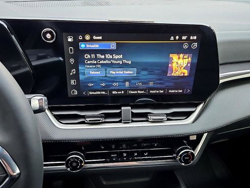 New 2026 Chevrolet Equinox LT image 17