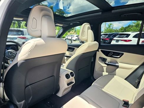 New 2026 Mercedes-Benz GLC 300 4MATIC image 24