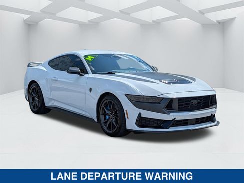 Used 2024 Ford Mustang Dark Horse RWD image 3