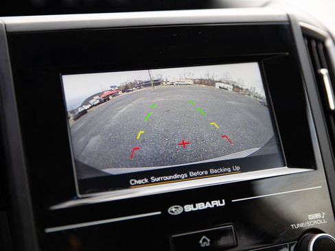 Used 2024 Subaru Forester Premium image 18