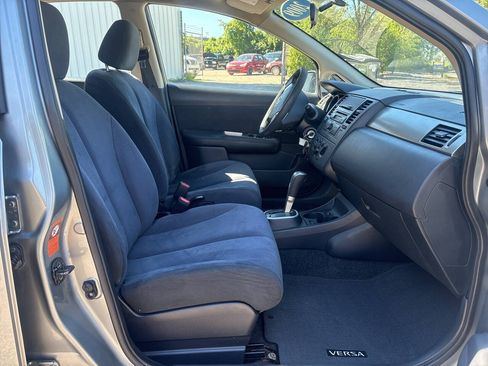 Used 2009 Nissan Versa 1.8 S w/ PWR Pkg FWD image 19