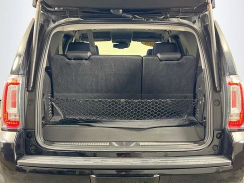 Used 2020 GMC Yukon SLT w/ Premium Edition AWD/4WD image 26