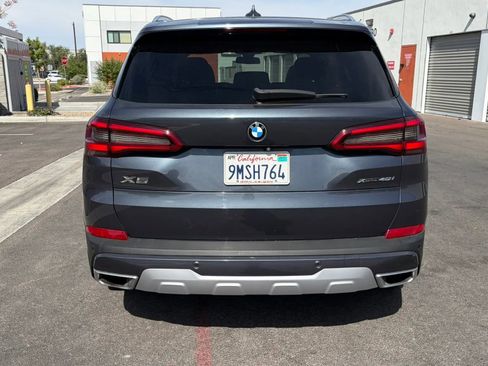Used 2019 BMW X5 xDrive40i w/ Convenience Package AWD/4WD image 4