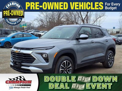 Used 2026 Chevrolet TrailBlazer LT image 1