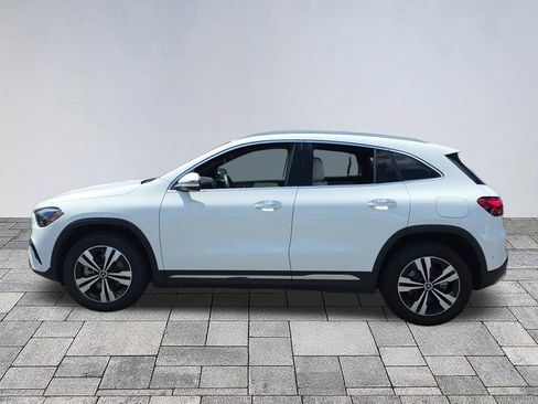 Certified 2025 Mercedes-Benz GLA 250 image 4
