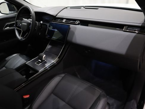 Used 2026 Land Rover Range Rover Velar Dynamic SE image 17