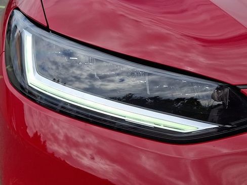 Used 2025 Honda HR-V EX-L image 9