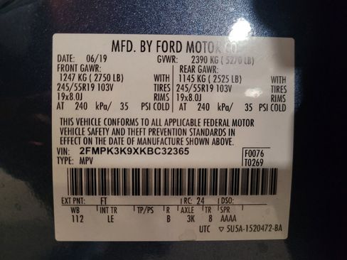 Used 2019 Ford Edge Titanium FWD image 33