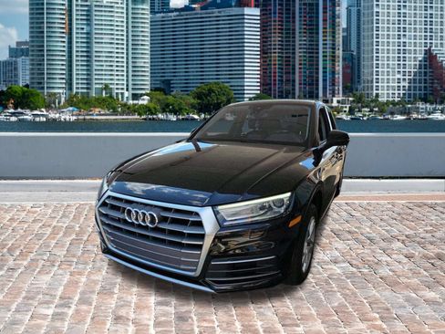 Used 2018 Audi Q5 2.0T Premium AWD/4WD image 2
