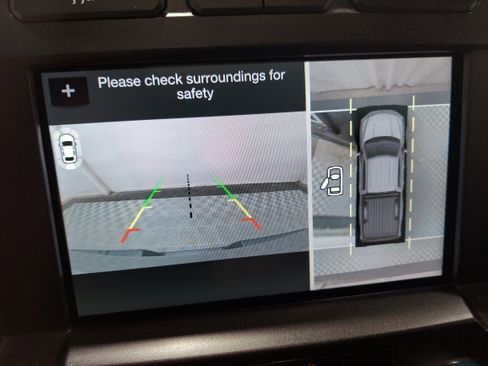 Used 2018 Ford F150 Platinum w/ Technology Package AWD/4WD image 11