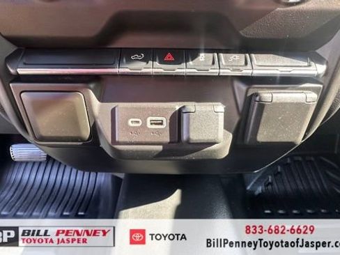 Used 2021 GMC Sierra 1500 4x4 Double Cab w/ Sierra Value Package image 14