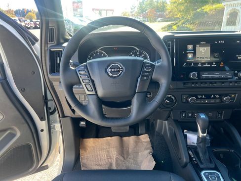 New 2026 Nissan Frontier SV w/ SV Convenience Package AWD/4WD image 14