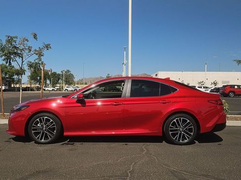 Certified 2026 Toyota Camry XLE FWD image 9