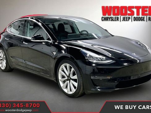 Used 2019 Tesla Model 3 Long Range image 1