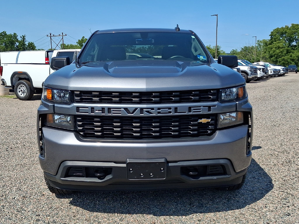 Used 2020 Chevrolet Silverado 1500 Custom w/ Custom Value Package AWD/4WD image 5