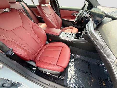 Used 2023 BMW 330i Sedan w/ M Sport Package RWD image 14