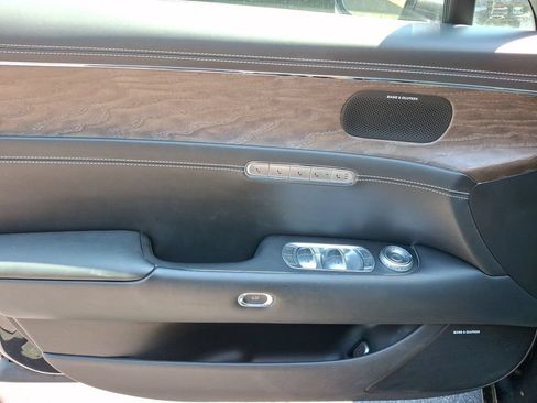 Used 2023 Genesis G90 3.5T AWD/4WD image 16