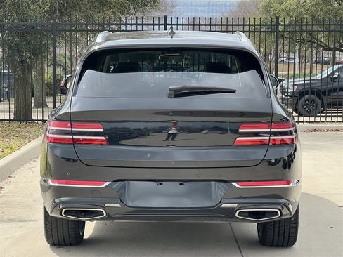 Used 2022 Genesis GV80 2.5T w/ Prestige Package 04 image 5