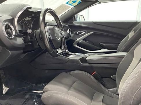 Used 2023 Chevrolet Camaro LT image 12