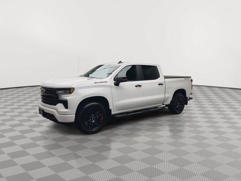 Certified 2026 Chevrolet Silverado 1500 RST w/ Redline Edition AWD/4WD image 40