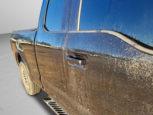 Used 2019 Ford F150 XLT w/ Equipment Group 302A Luxury image 12