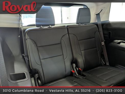 Used 2023 GMC Acadia Denali w/ Denali Ultimate Package image 11