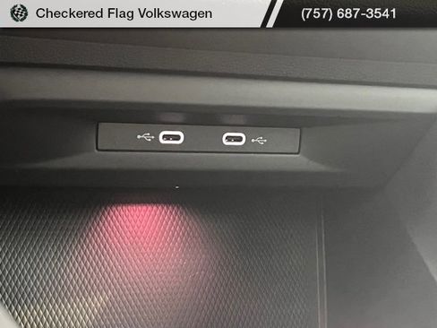 Used 2022 Volkswagen GTI S image 41