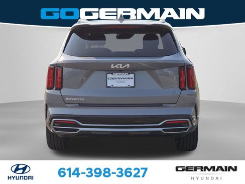 Used 2023 Kia Sorento SX FWD image 9