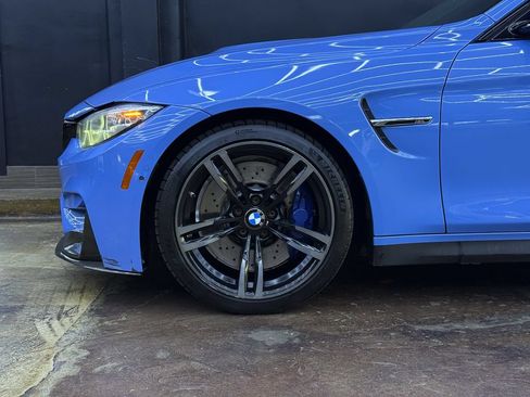 Used 2018 BMW M4 Coupe RWD image 4
