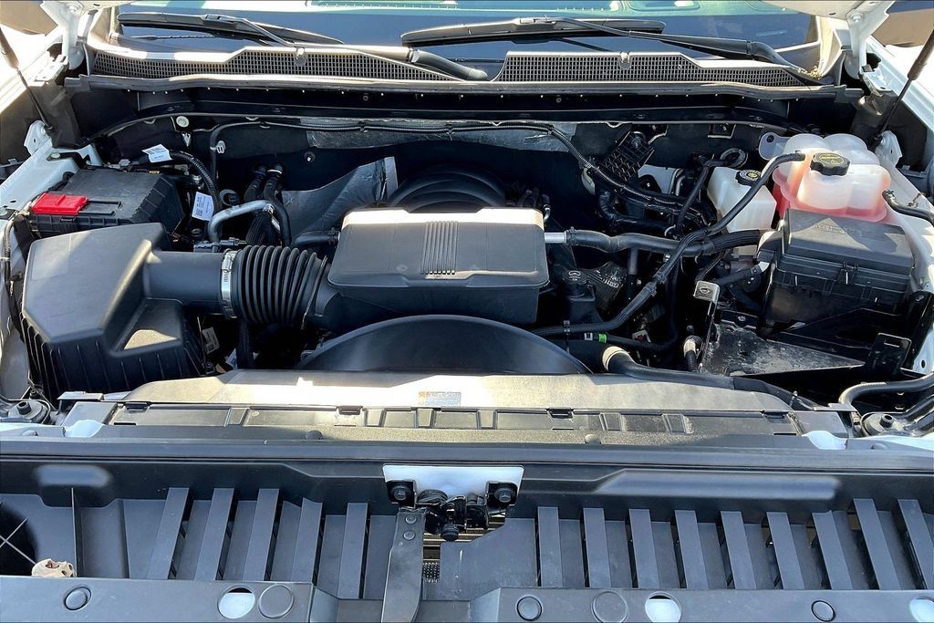 Used 2025 Chevrolet Silverado 2500 W/T RWD image 25